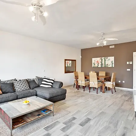 Mimosas Golf Cs204 *