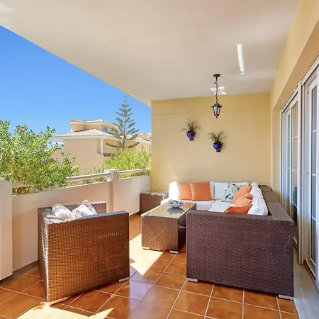 Mimosas Golf Cs204 *